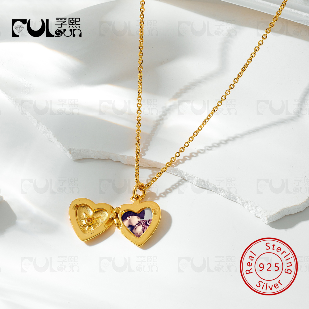 Heart Locket Necklace Photo - สร้อยคอจี้รูปหัวใจสำหรับใส่รูปภาพ ชุบทอง 14K เงินสเตอร์ลิง 925 ประดับด้วยเพชร
