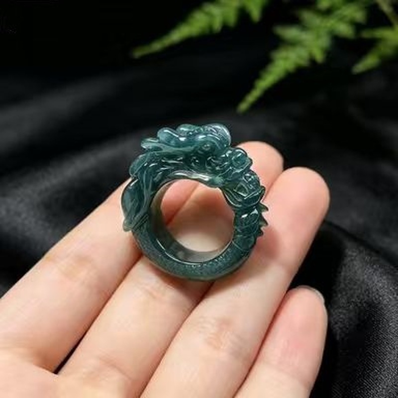 แหวนหยกเจไดต์เกรดเอ ลายมังกรน้ - Rings บทวิจารณ์และราคา