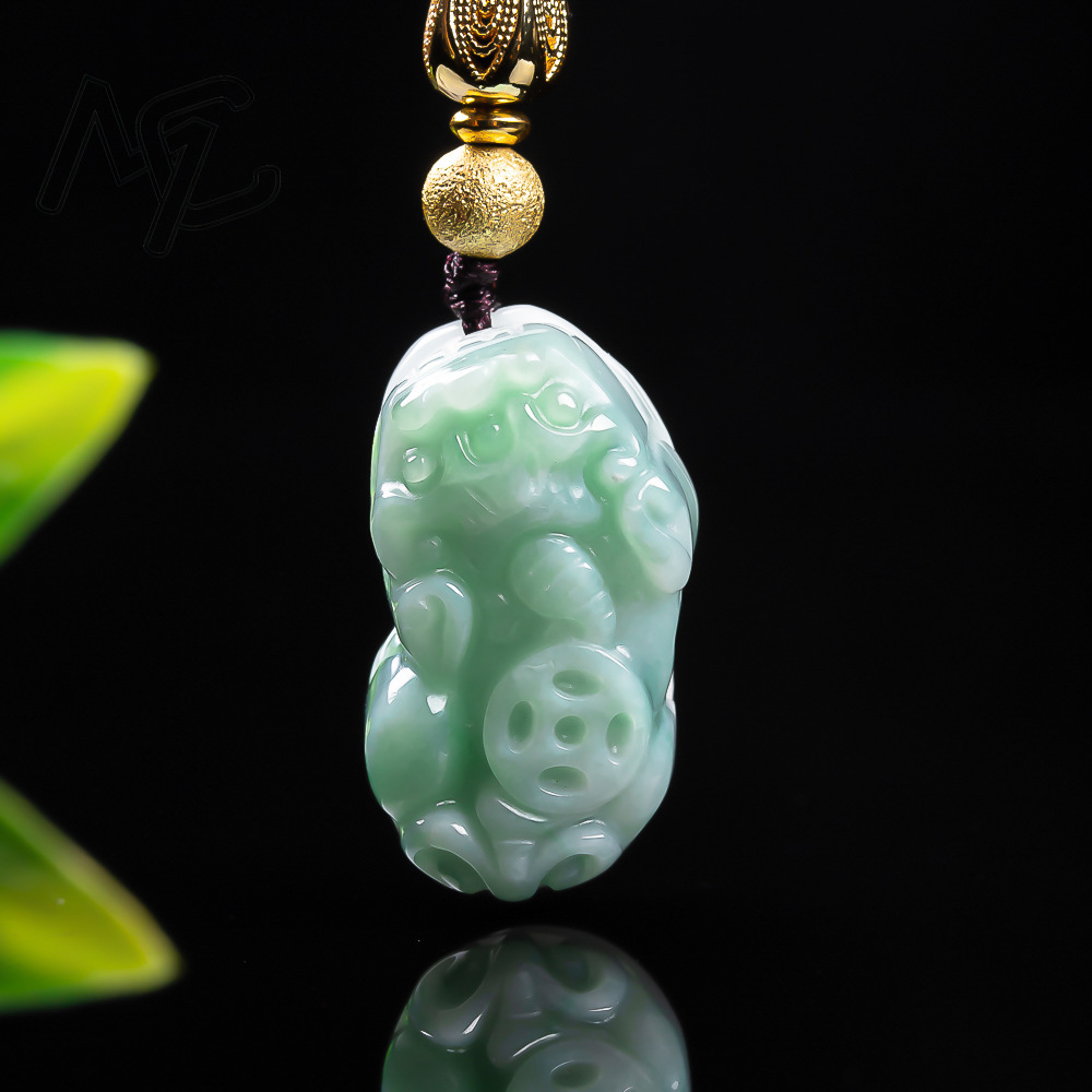 จี้หยกพิกซิวสีเขียวมรกตธรรมชาต - Necklaces บทวิจารณ์และราคา