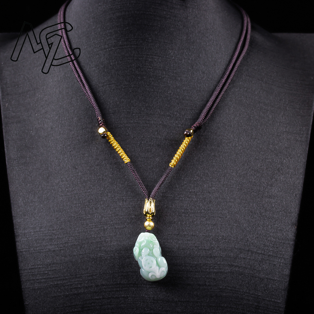 จี้หยกพิกซิวสีเขียวมรกตธรรมชาต - Necklaces บทวิจารณ์และราคา
