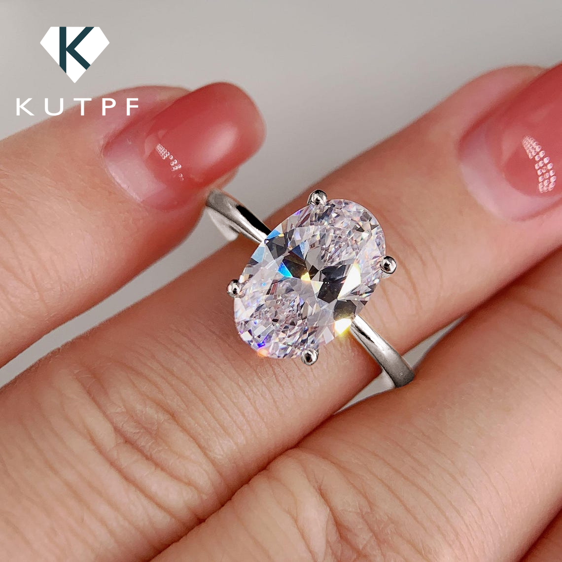 แหวนหมั้นเพชรโมอิสซาไนต์ทรงรี  - Moissanite Engagement Ring 1 Carat บทวิจารณ์และราคา