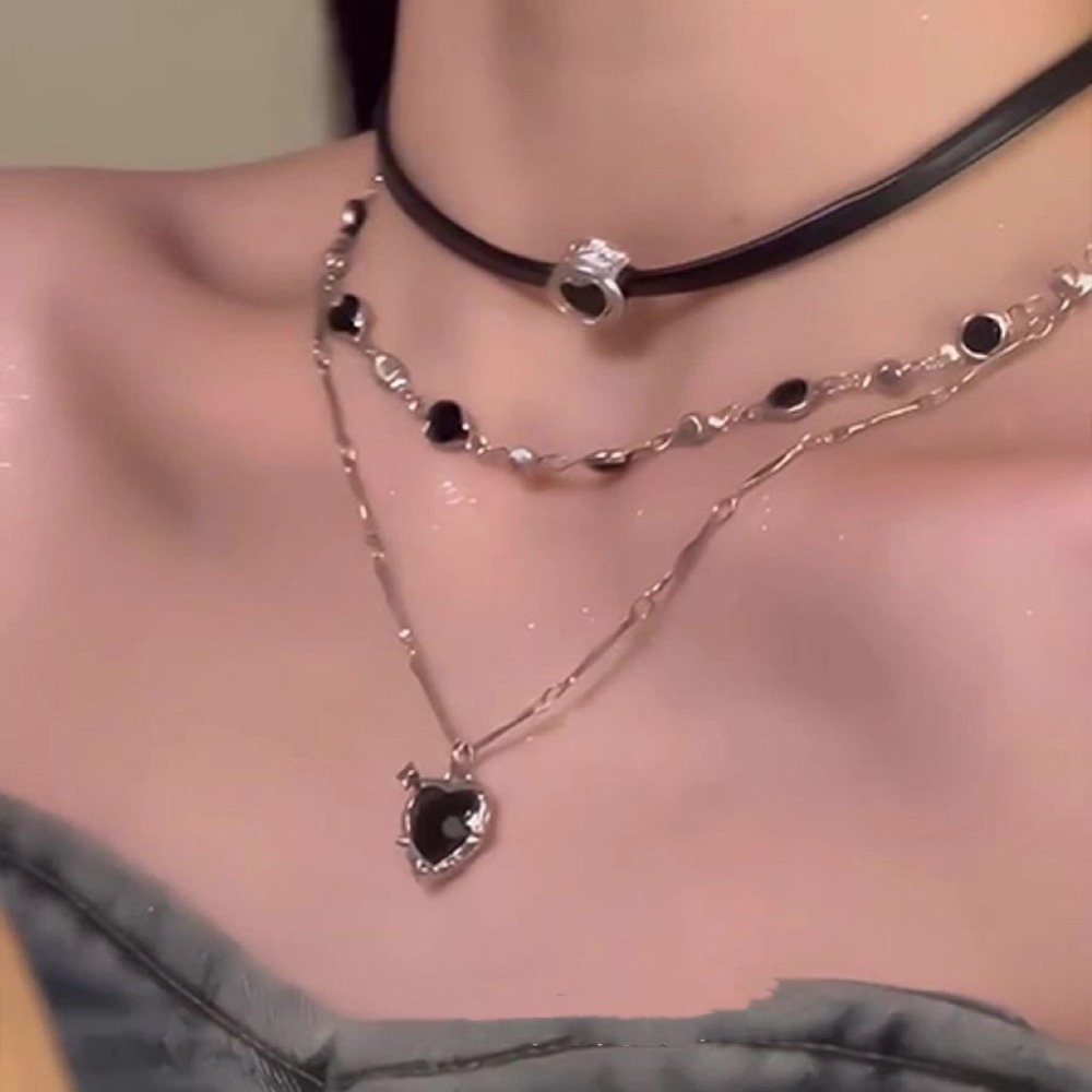 สร้อยคอจี้รูปหัวใจสไตล์โกธิค Y - Layered Pendant Necklace Aesthetic บทวิจารณ์และราคา