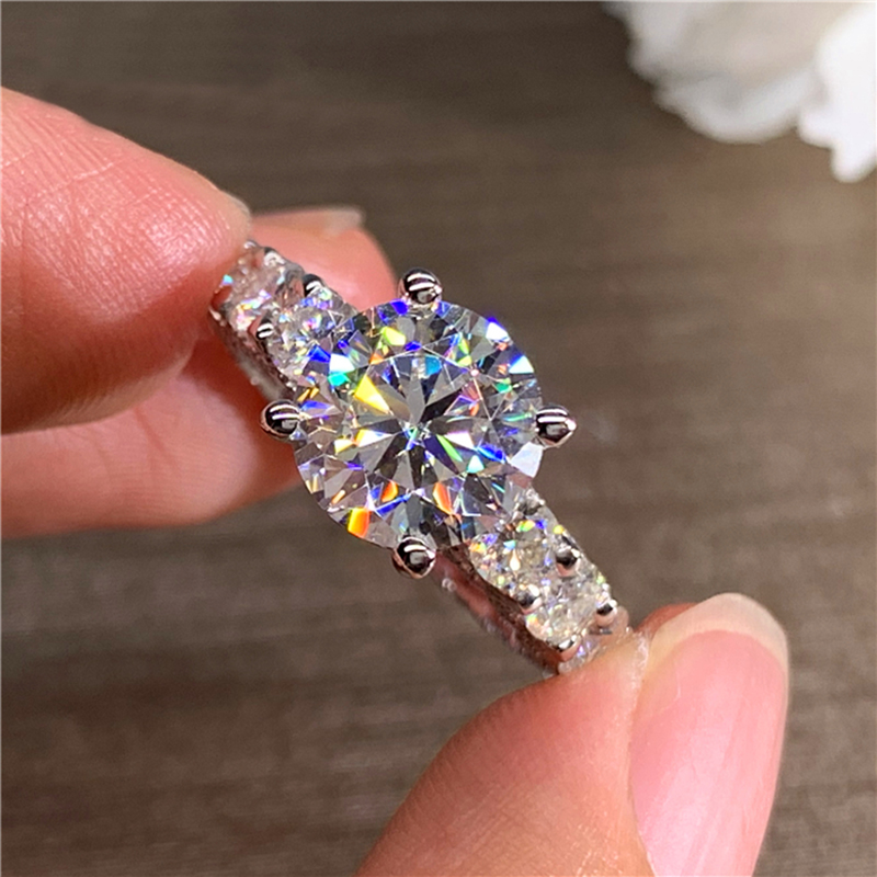 แหวนแต่งงานผู้หญิงทองคำขาว 18K - Moissanite Engagement Ring 1 Carat บทวิจารณ์และราคา